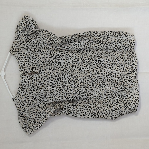 J Crew White Beige Cheetah Print Cap Sleeve Blouse Size Medium New with Tags - Picture 7 of 7
